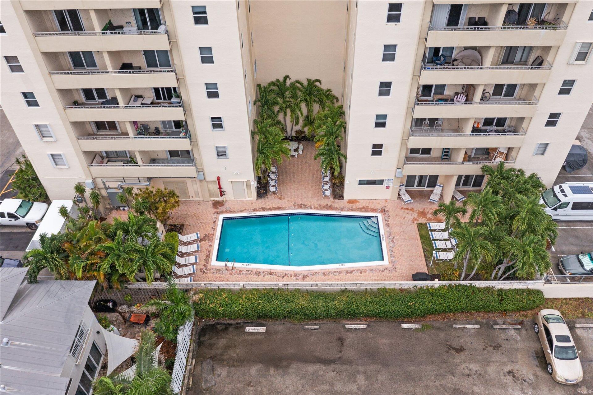 900 NE 18th Avenue, Unit 406, Fort Lauderdale, FL 33304 Photo