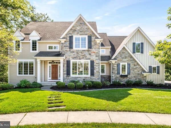 7 FALLBROOK LANE, GLEN MILLS, PA 19342