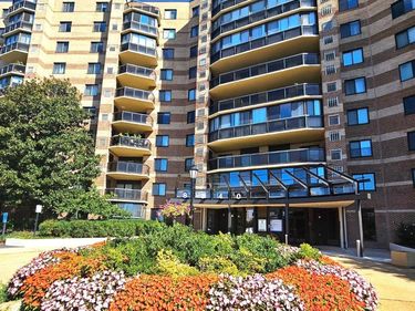 8340 GREENSBORO DRIVE , Unit 721, MCLEAN, VA 22102
