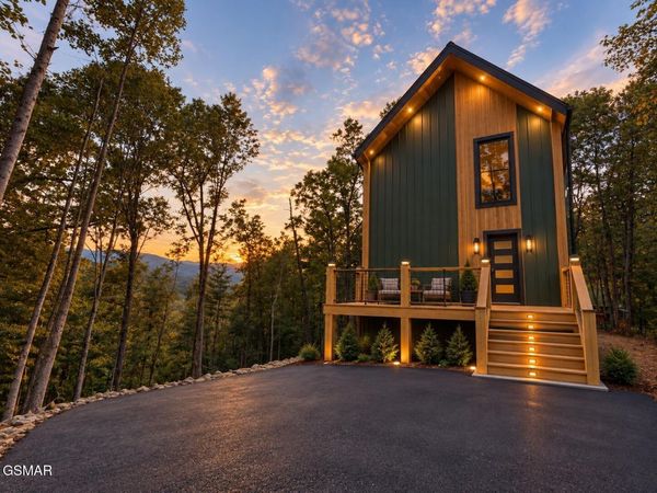 4170 Mountain Rest Way, Sevierville, TN 37876
