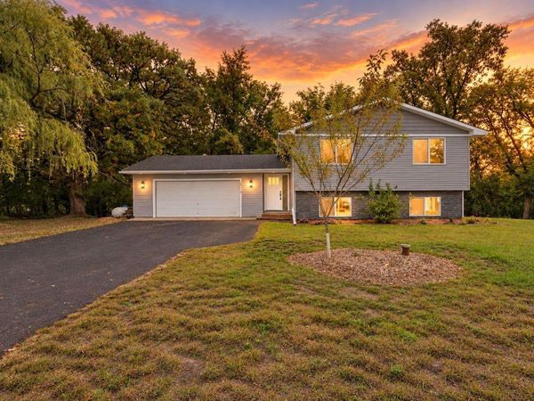 5712 236th Avenue NW, Saint Francis, MN 55070