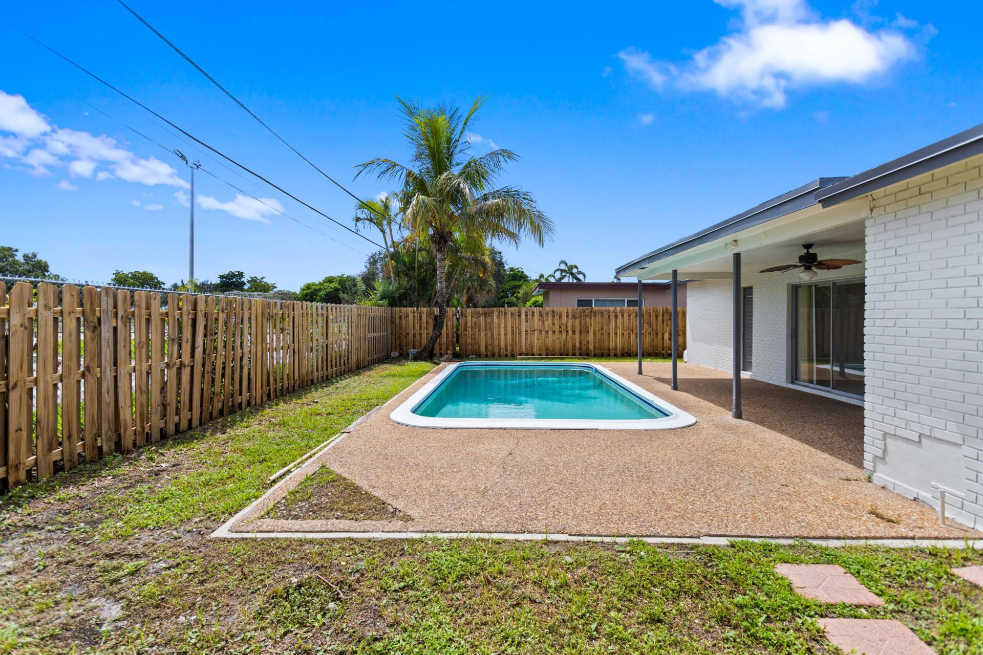 2000 NW 91st Way, Sunrise, FL 33322 Photo