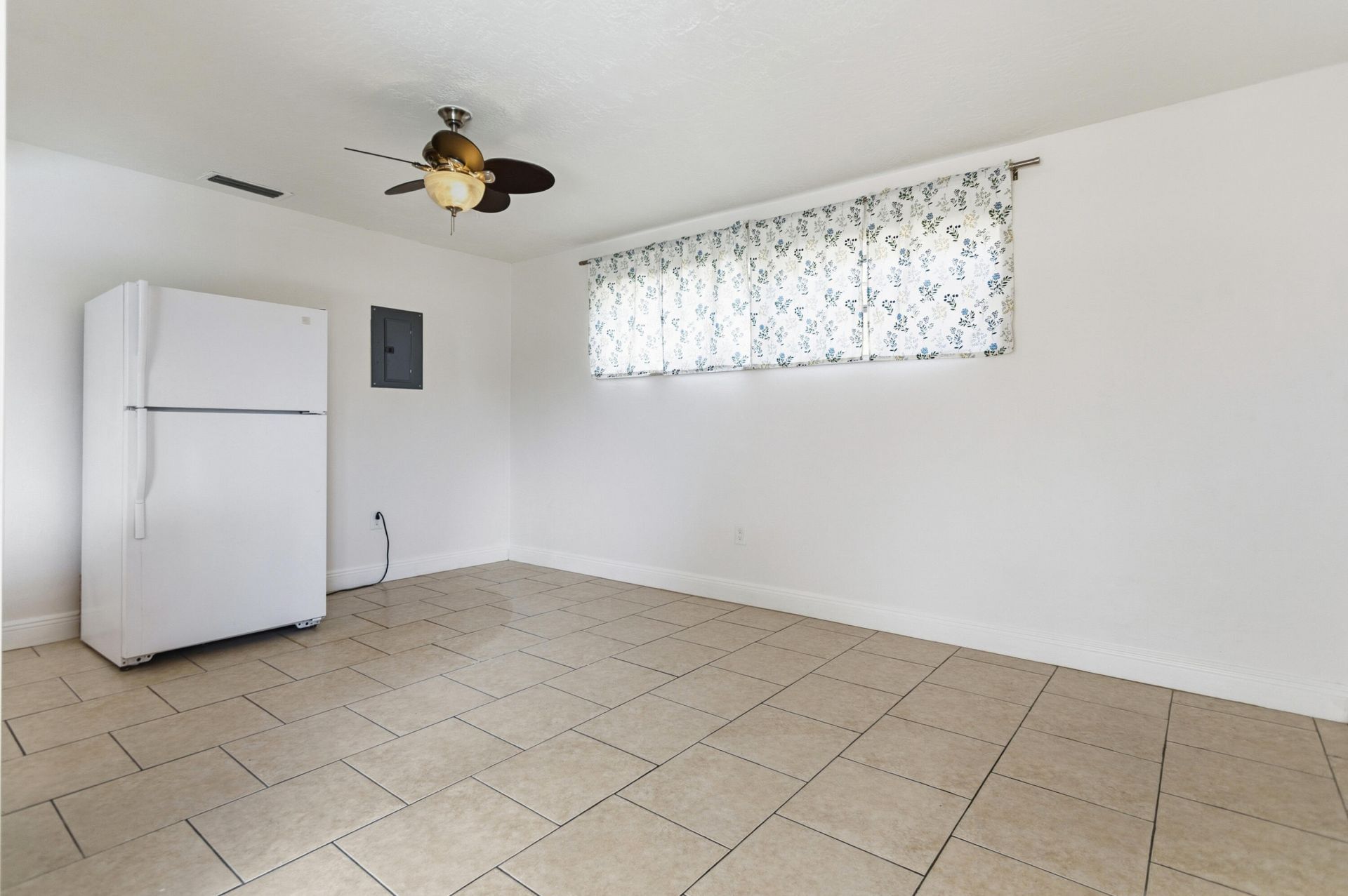 2000 NW 91st Way, Sunrise, FL 33322 Photo