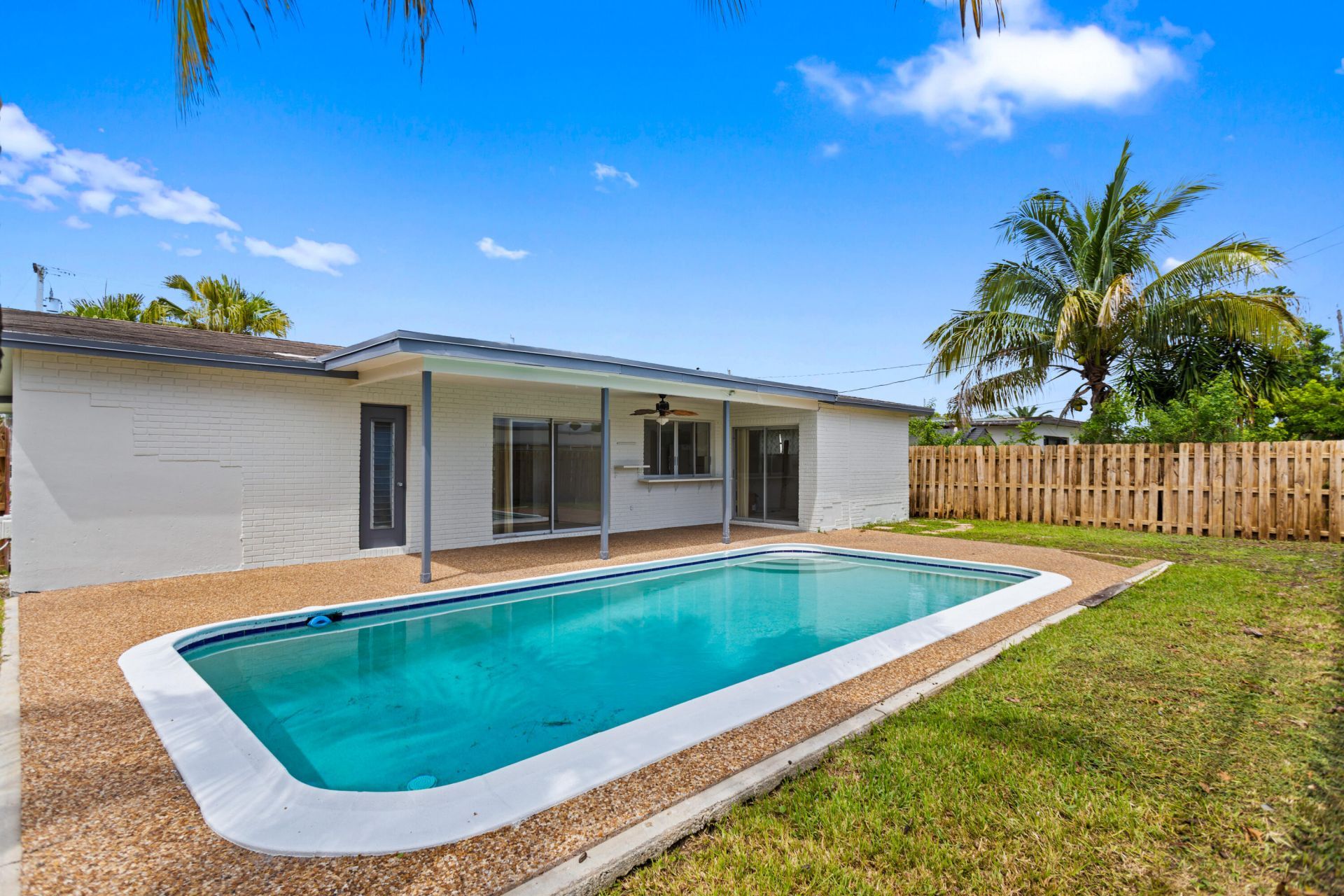 2000 NW 91st Way, Sunrise, FL 33322 Photo