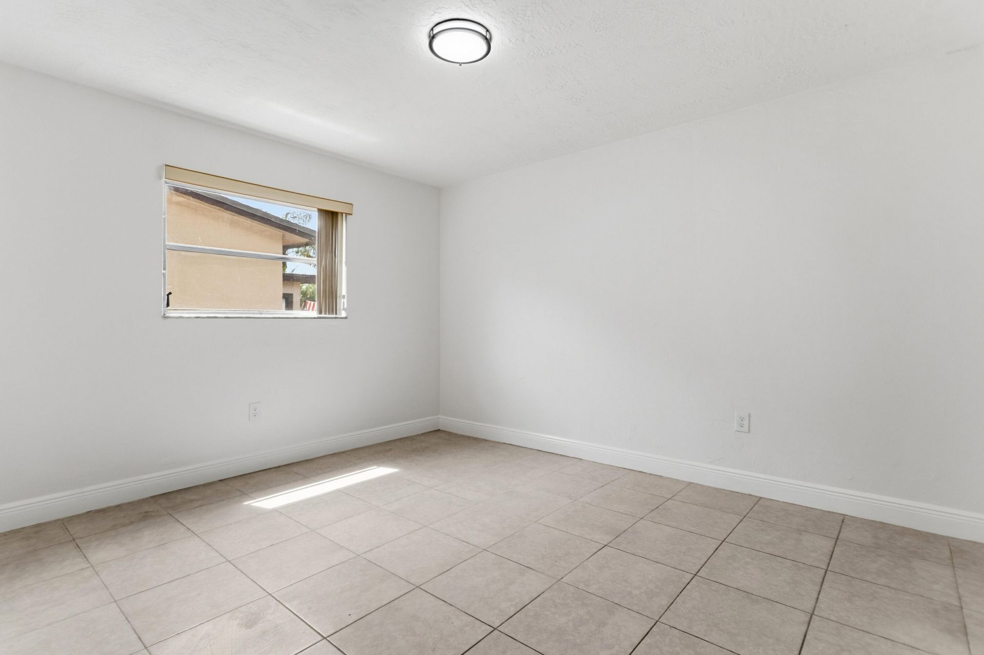 2000 NW 91st Way, Sunrise, FL 33322 Photo