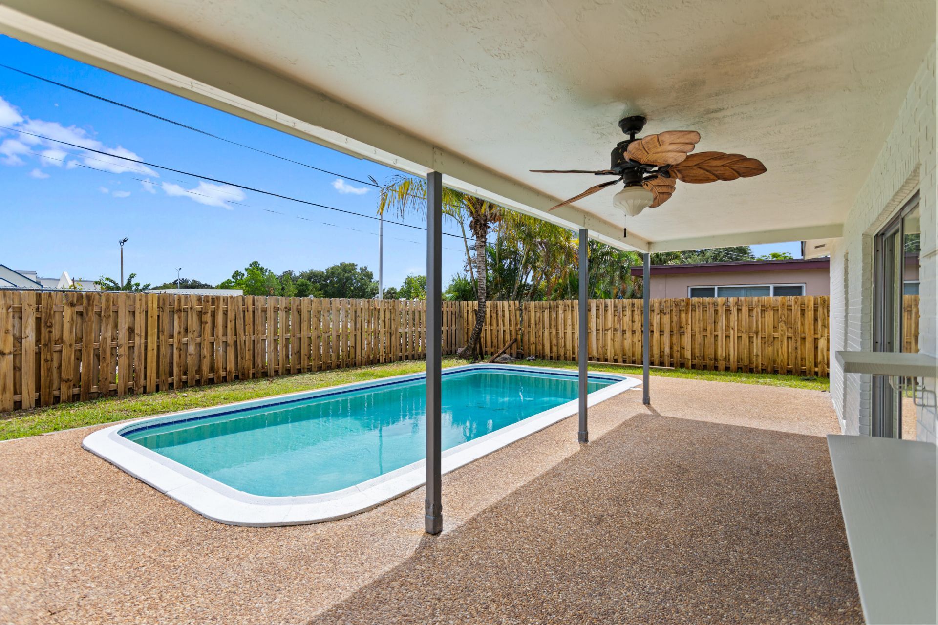 2000 NW 91st Way, Sunrise, FL 33322 Photo