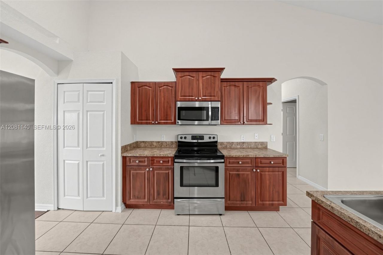 2187 SW Algiers St, Port Saint Lucie, FL 34953 Photo