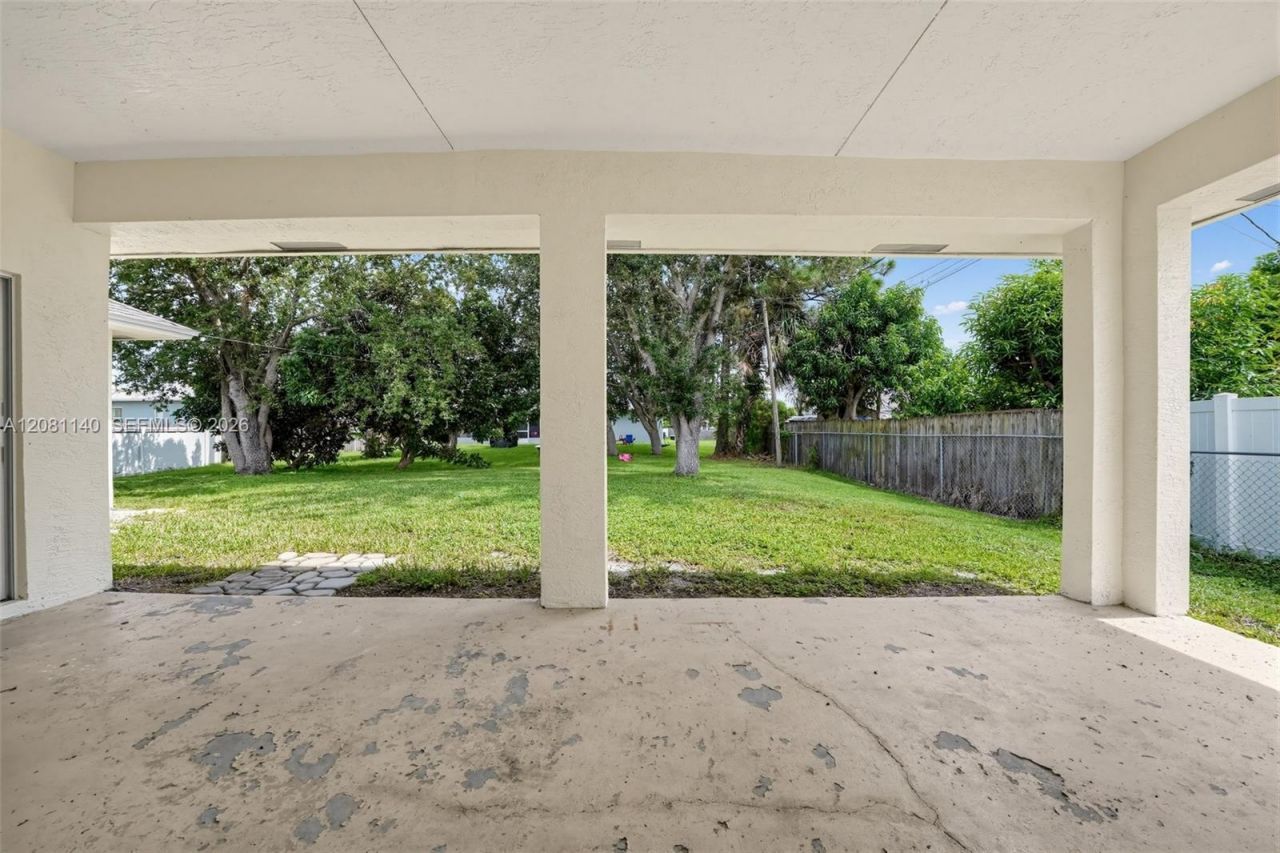2187 SW Algiers St, Port Saint Lucie, FL 34953 Photo