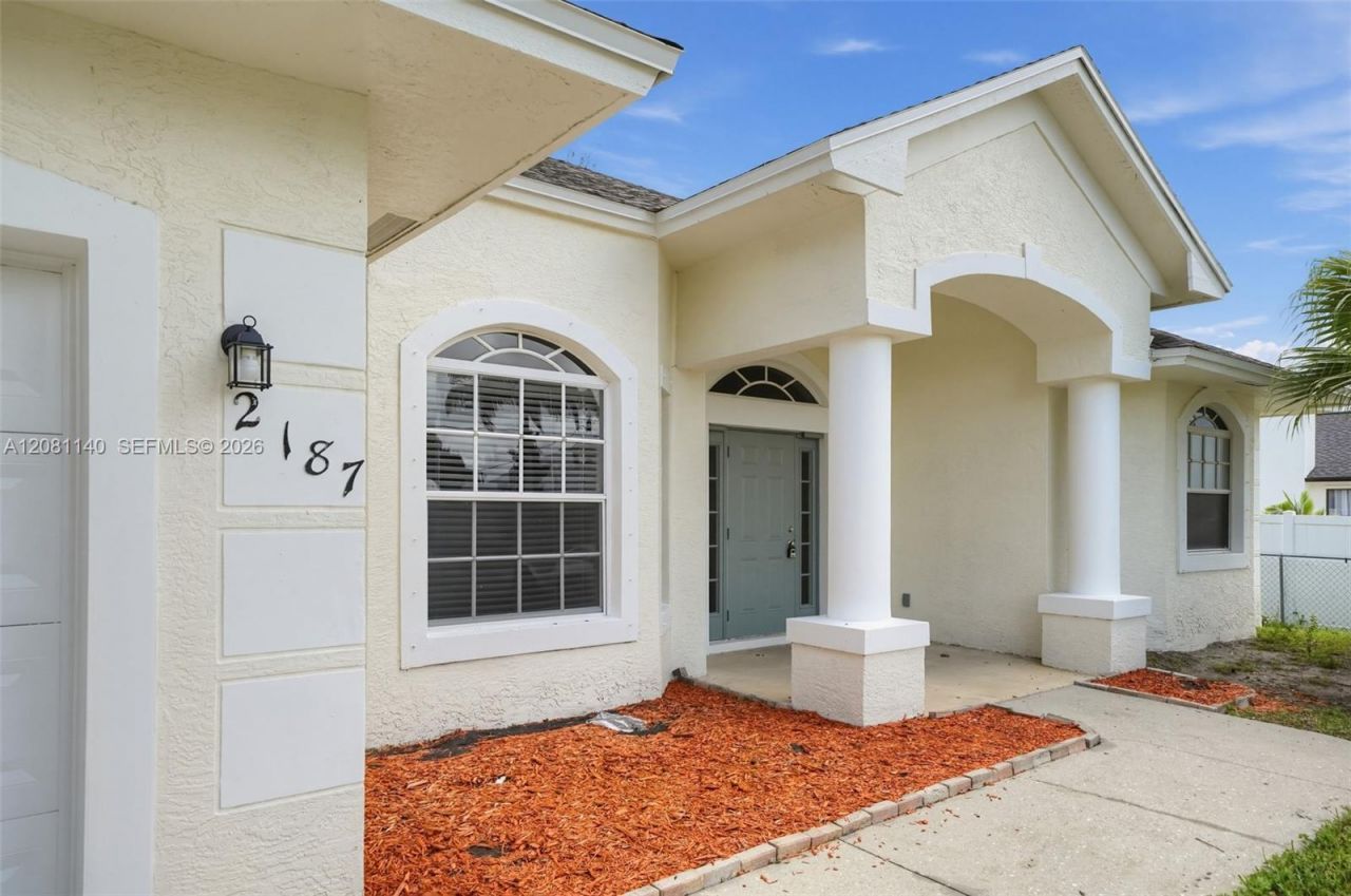 2187 SW Algiers St, Port Saint Lucie, FL 34953 Photo