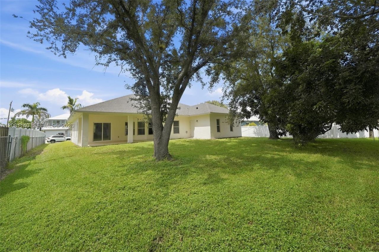 2187 SW Algiers St, Port Saint Lucie, FL 34953 Photo