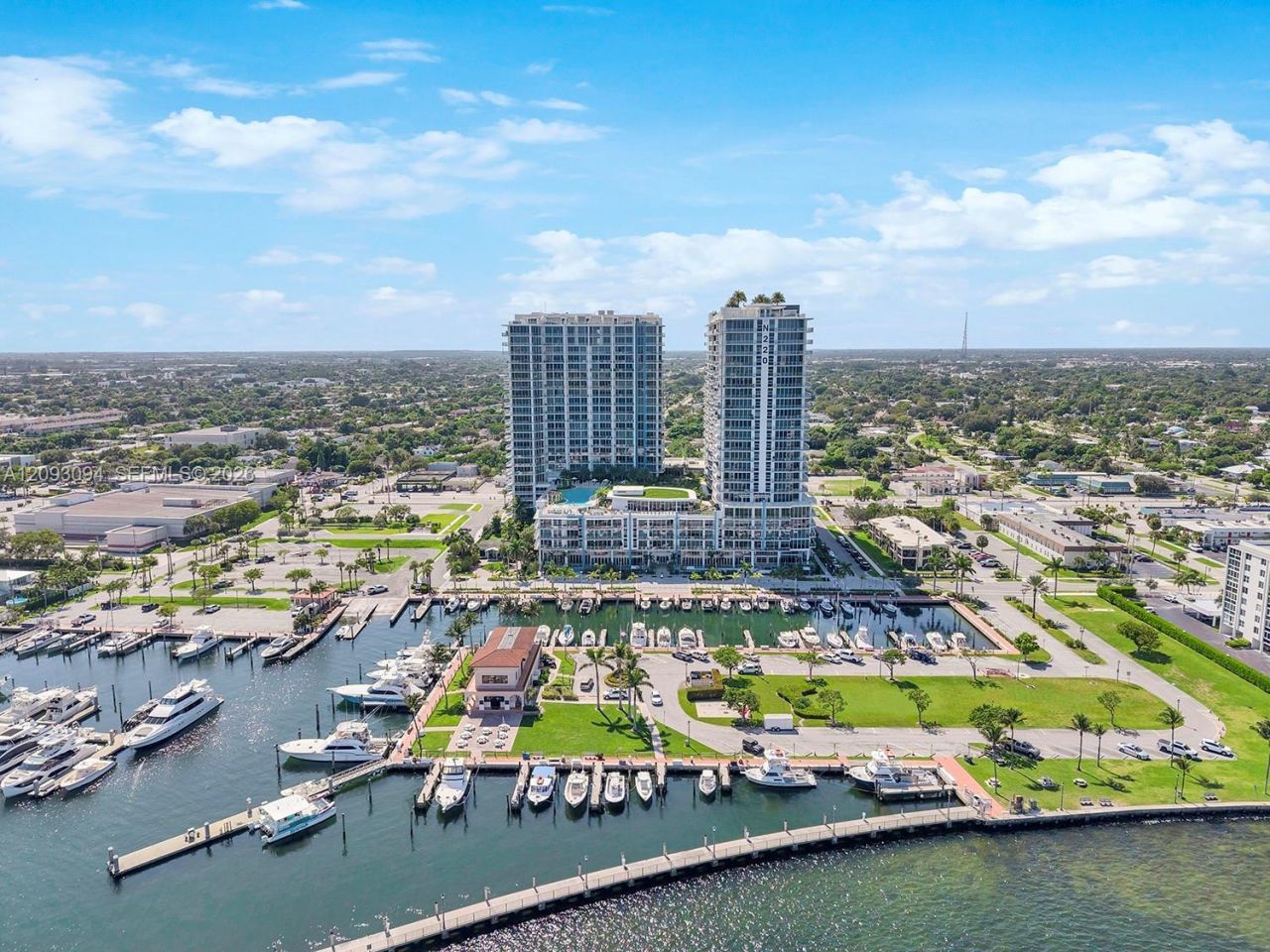 220 Lake Shore Dr , Unit 1512, West Palm Beach, FL 33403 Photo