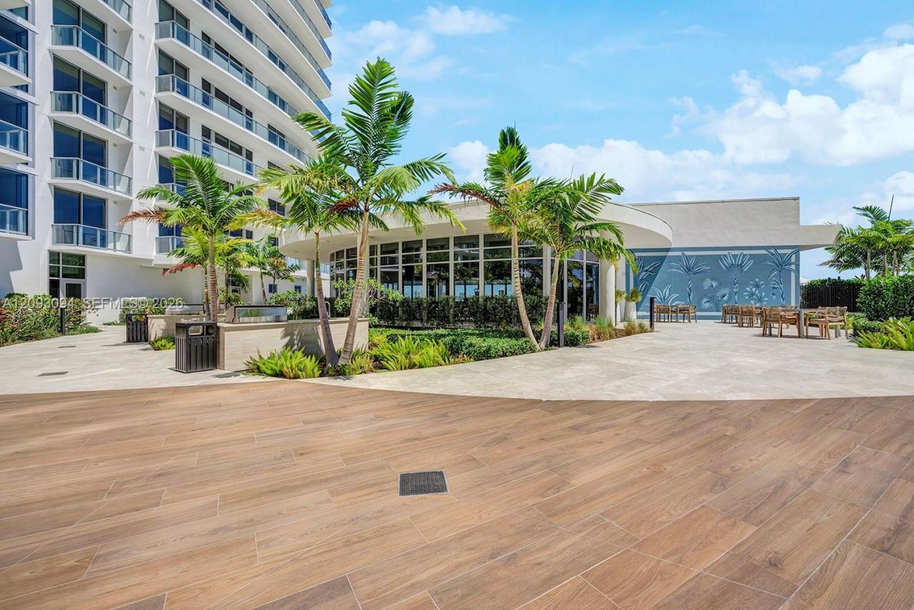 220 Lake Shore Dr , Unit 1512, West Palm Beach, FL 33403 Photo