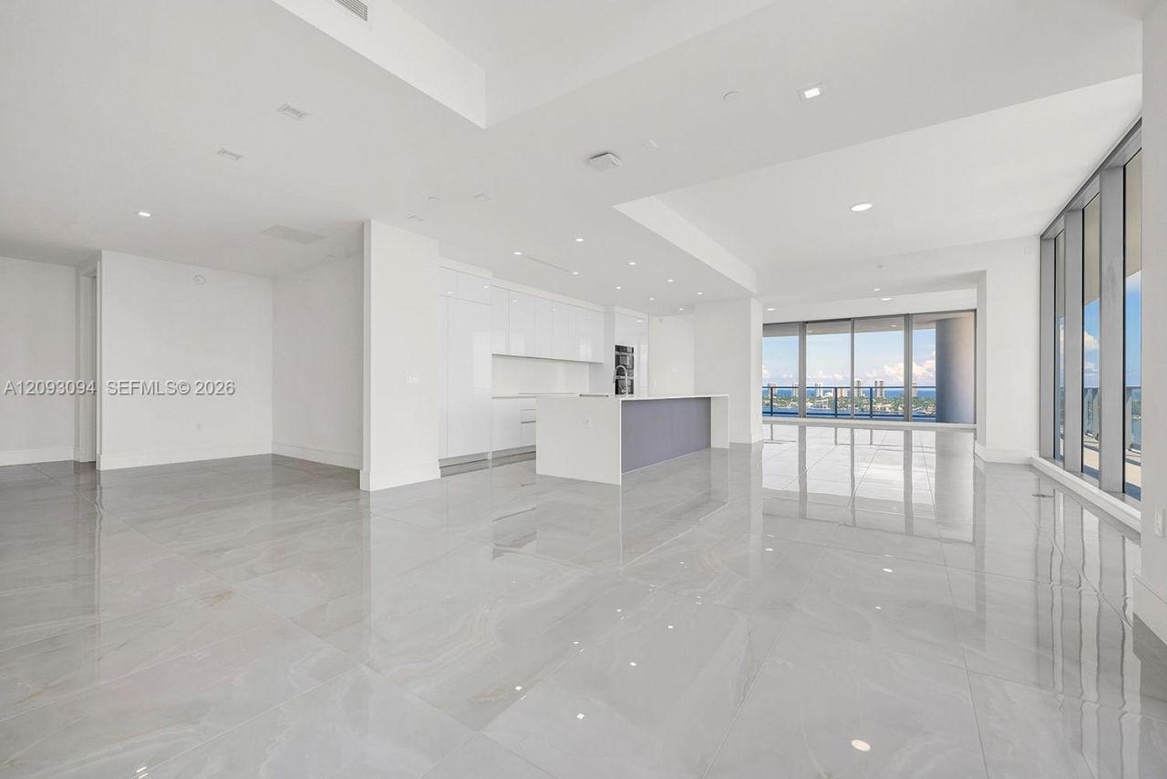 220 Lake Shore Dr , Unit 1512, West Palm Beach, FL 33403 Photo