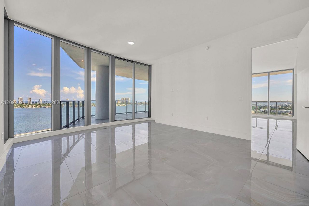 220 Lake Shore Dr , Unit 1512, West Palm Beach, FL 33403 Photo