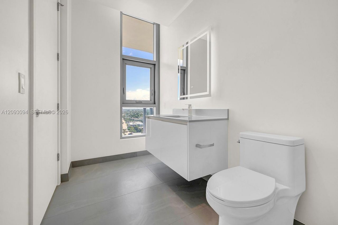220 Lake Shore Dr , Unit 1512, West Palm Beach, FL 33403 Photo