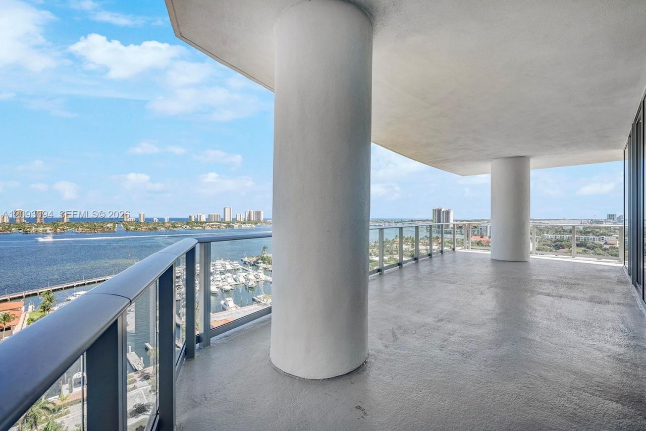 220 Lake Shore Dr , Unit 1512, West Palm Beach, FL 33403 Photo