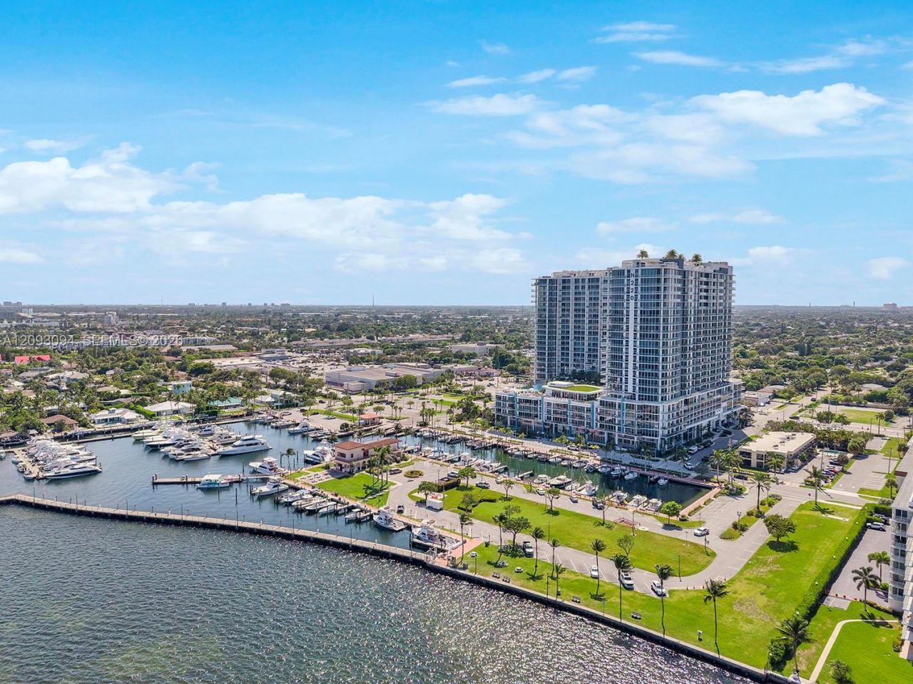 220 Lake Shore Dr , Unit 1512, West Palm Beach, FL 33403 Photo