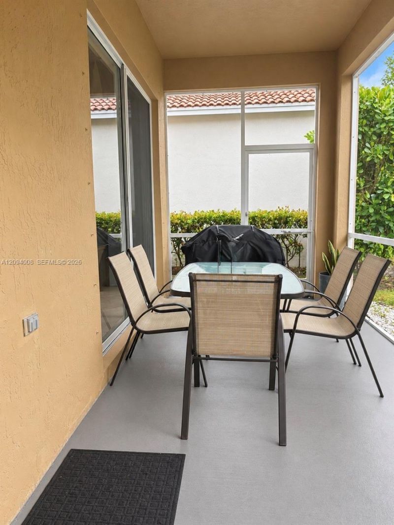 4437 Laurel Pl , Unit 4437, Weston, FL 33332 Photo