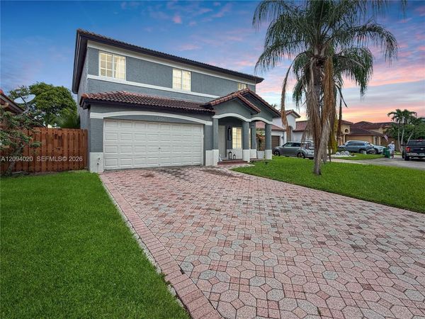 12061 SW 135th Ter , Miami, FL 33186