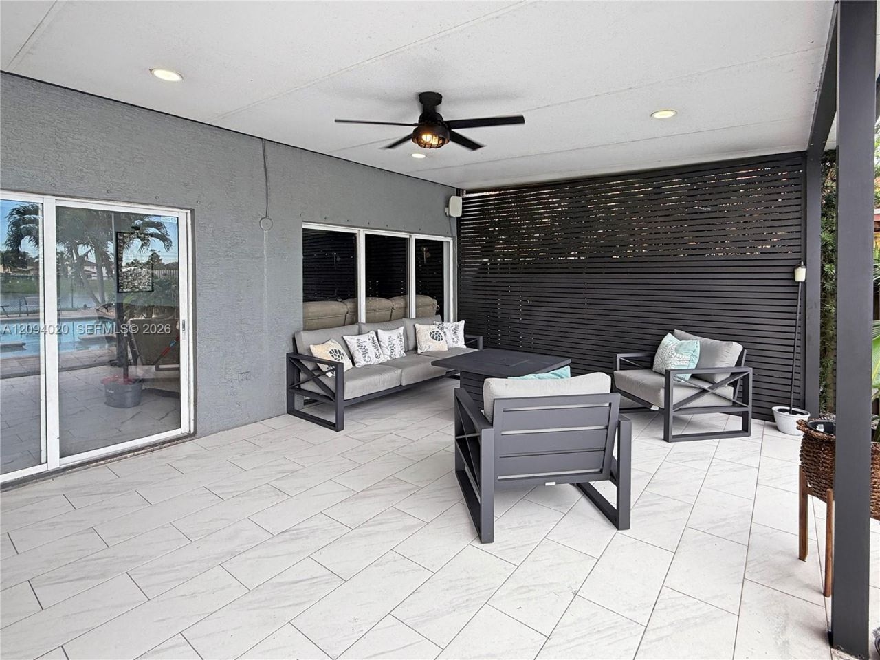 12061 SW 135th Ter , Miami, FL 33186 Photo