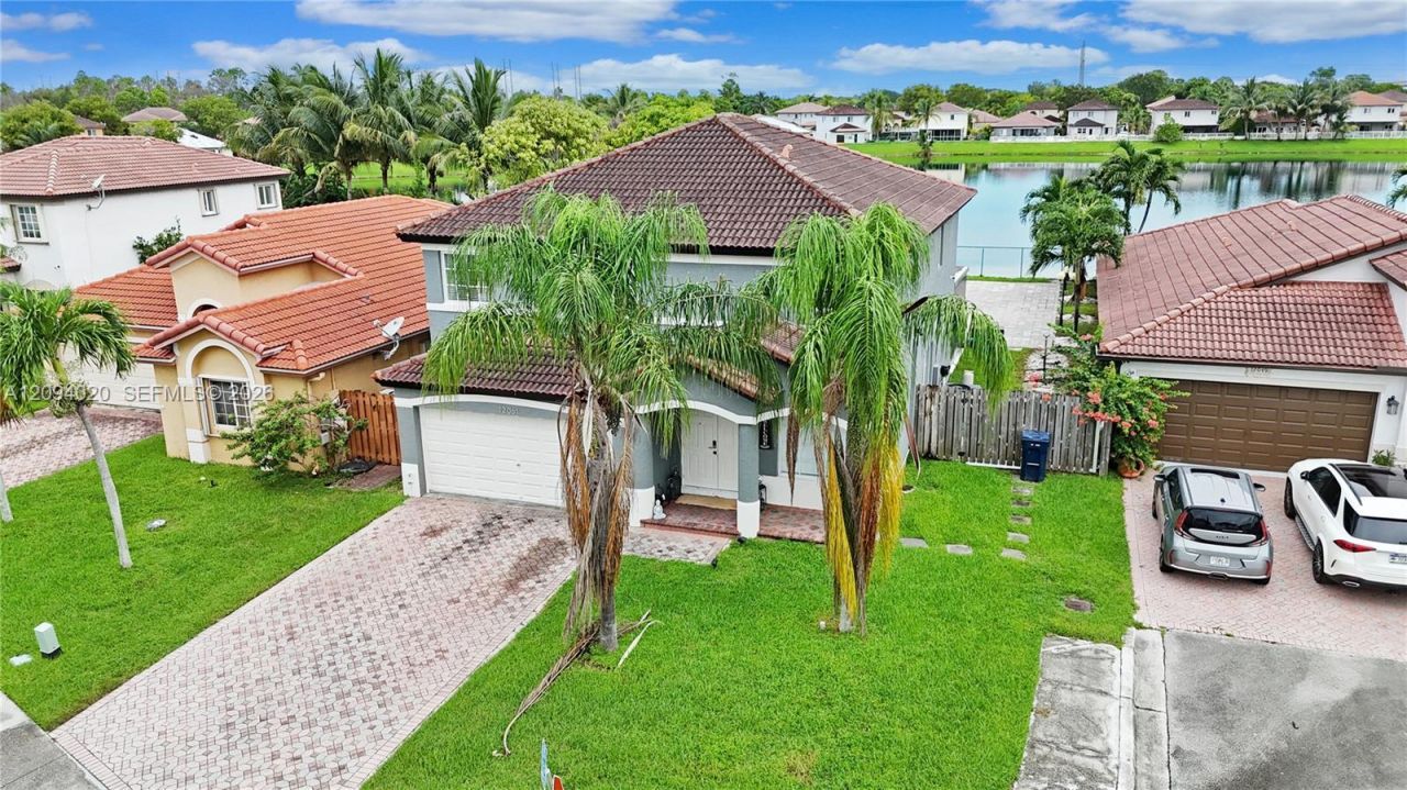 12061 SW 135th Ter , Miami, FL 33186 Photo