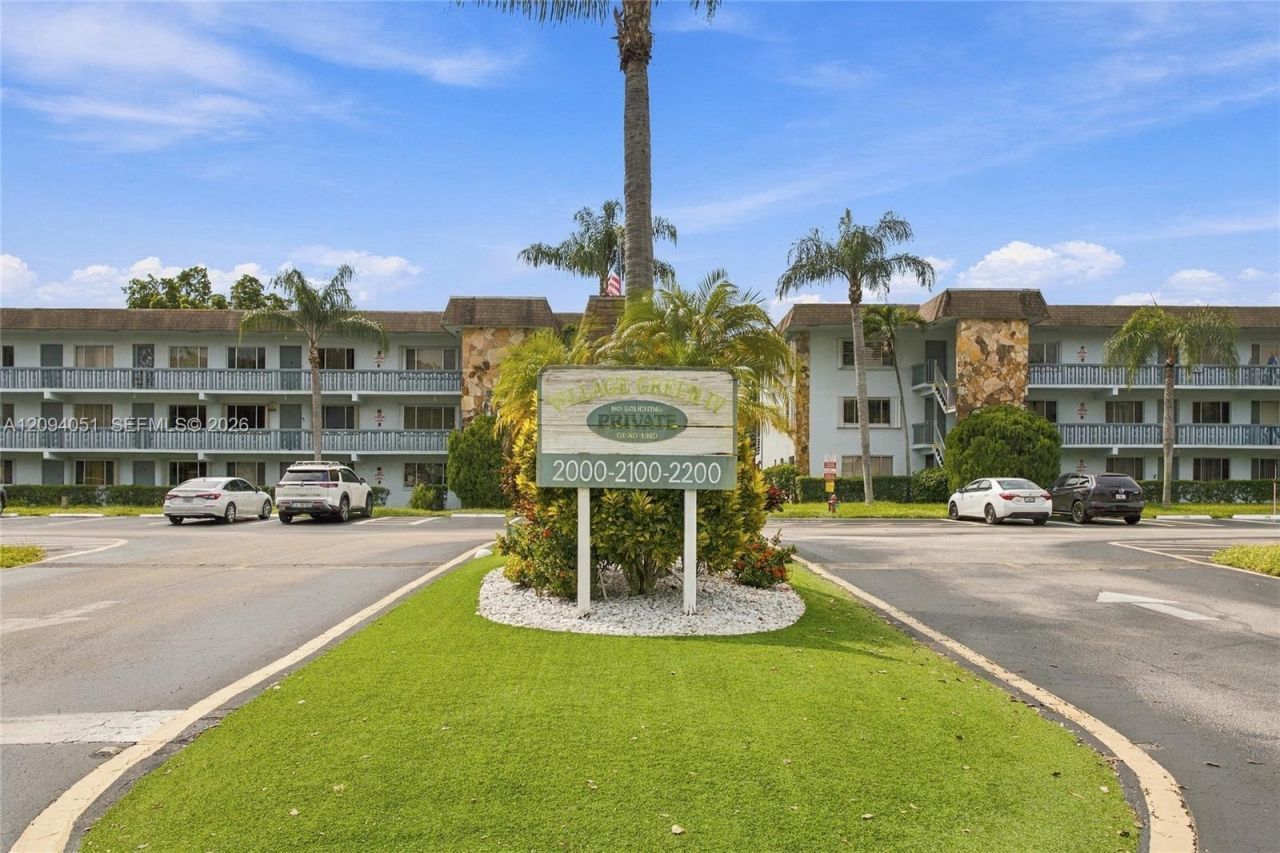 2200 Springdale Blvd, Unit 209, Palm Springs, FL 33461 Photo