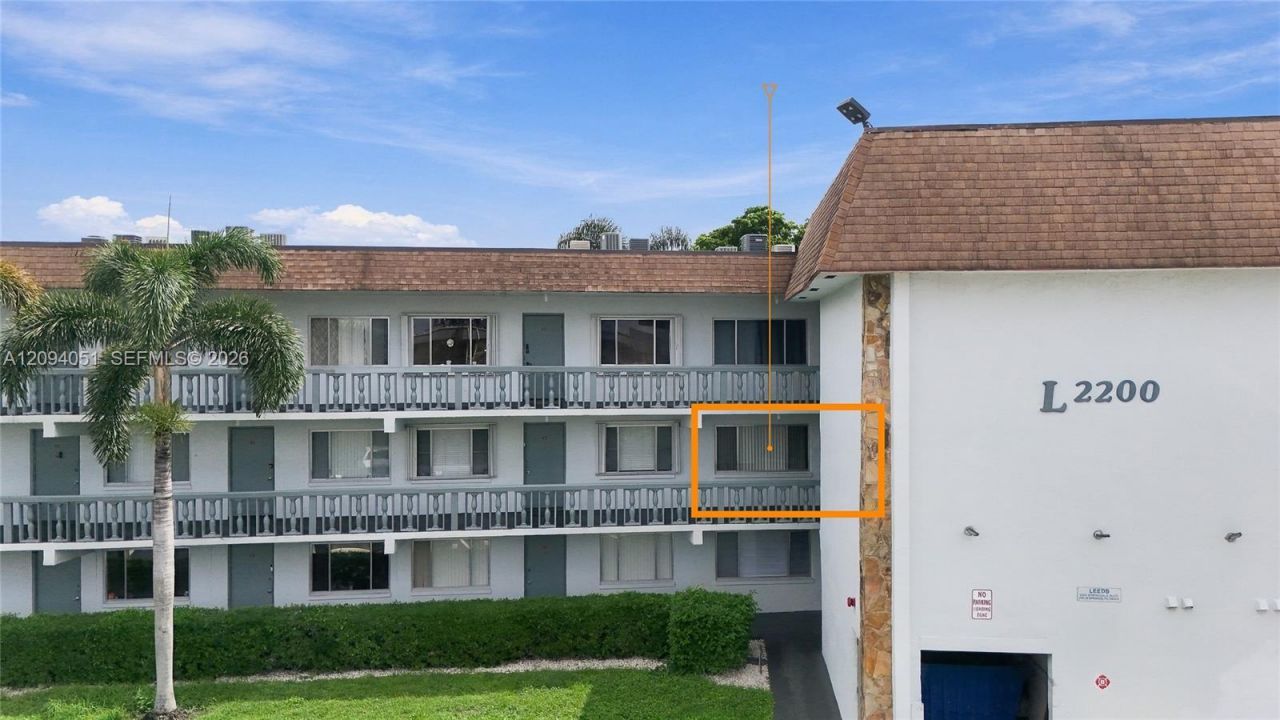 2200 Springdale Blvd, Unit 209, Palm Springs, FL 33461 Photo