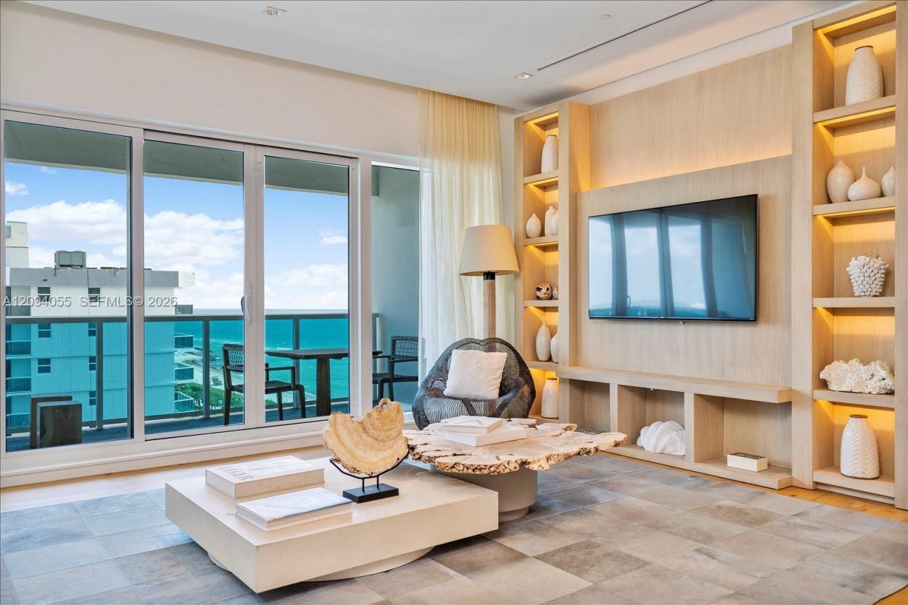 102 24th St , Unit PH-1607, Miami Beach, FL 33139 Photo
