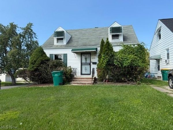 20701 Watson Road , Maple Heights, OH 44137