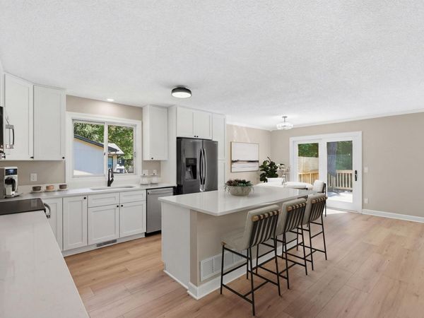 10515 Old County Road 15, Plymouth, MN 55441