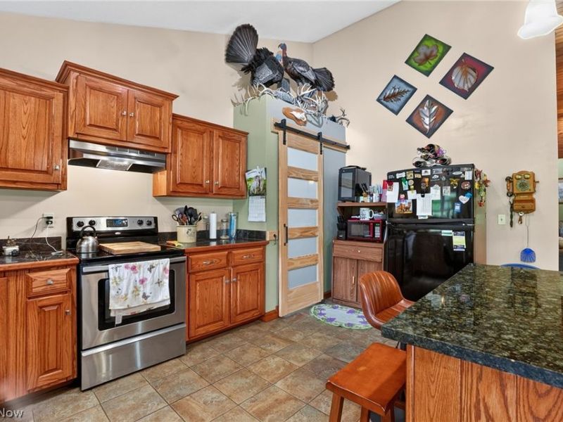 4393 Middle Road, Conneaut, OH 44030 Photo 17