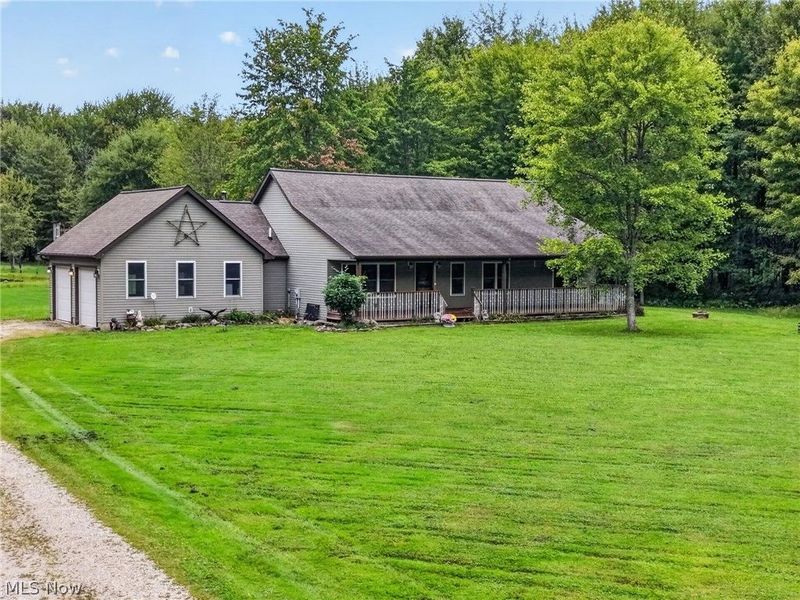4393 Middle Road, Conneaut, OH 44030 Photo 2