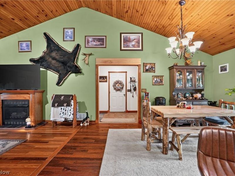4393 Middle Road, Conneaut, OH 44030 Photo 26