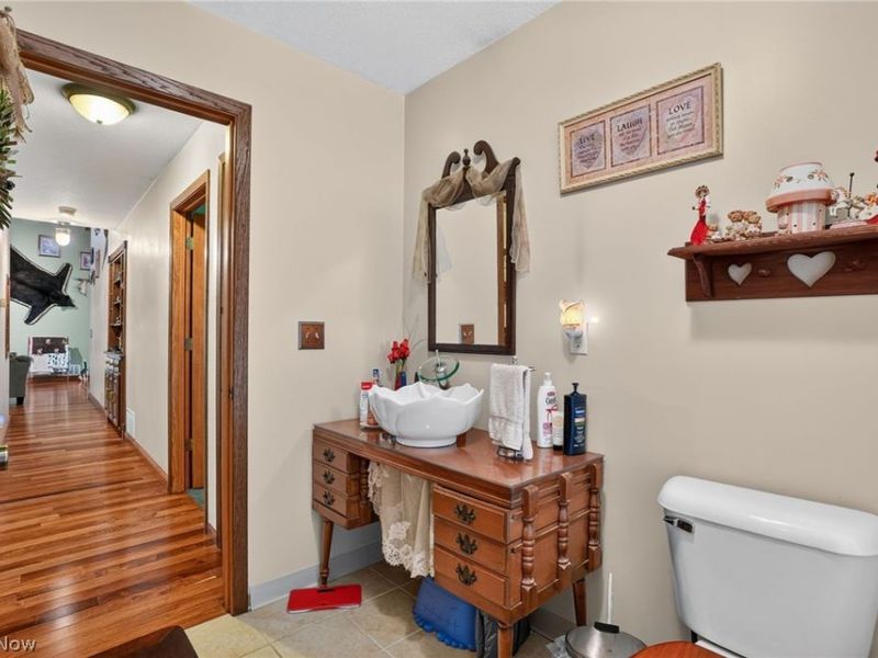 4393 Middle Road, Conneaut, OH 44030 Photo 34