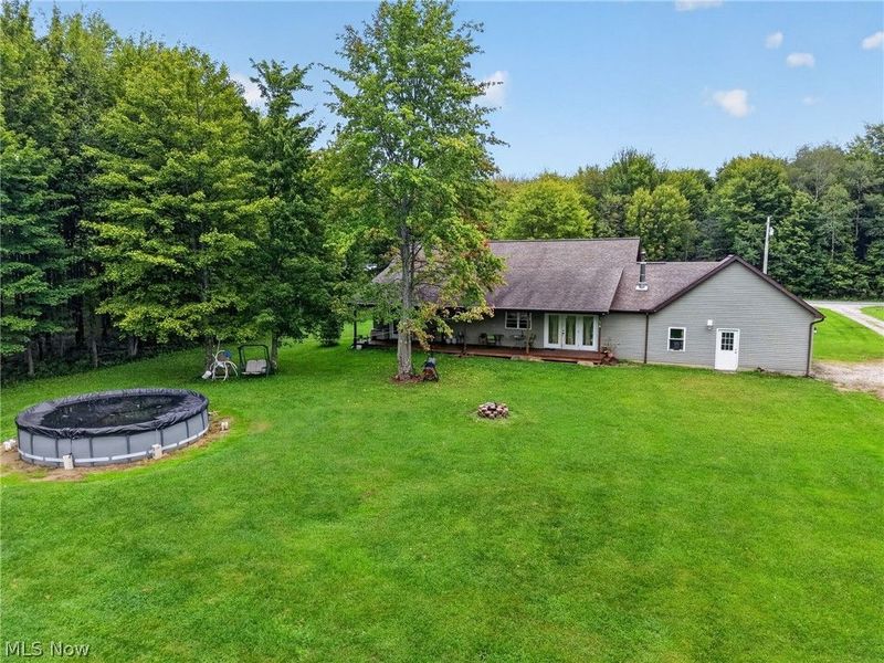 4393 Middle Road, Conneaut, OH 44030 Photo 8