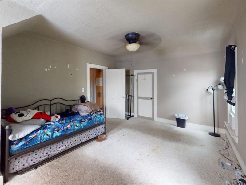 813 N Main Street, Fostoria, OH 44830 Photo 18