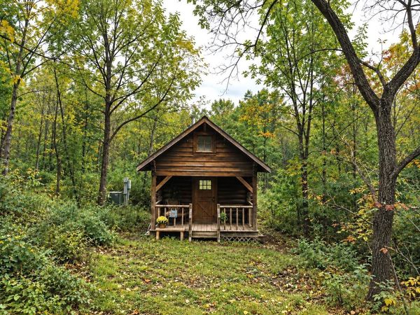 8194 VALLEY VIEW ROAD, Mount Hope, WI 53816
