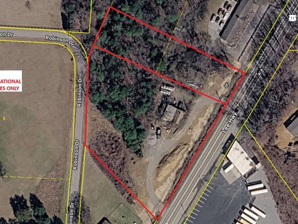 4921 Highway 11 , Lenoir City, TN 37772