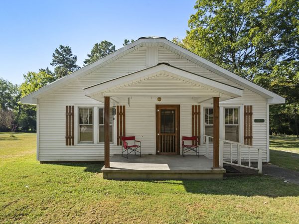 2022 Highway 47 E, Dickson, TN 37055