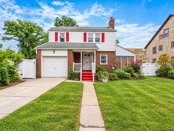 30 Fairview Boulevard , Hempstead, NY 11550