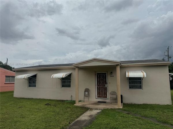 15830 NW 18th Ct , Miami Gardens, FL 33054