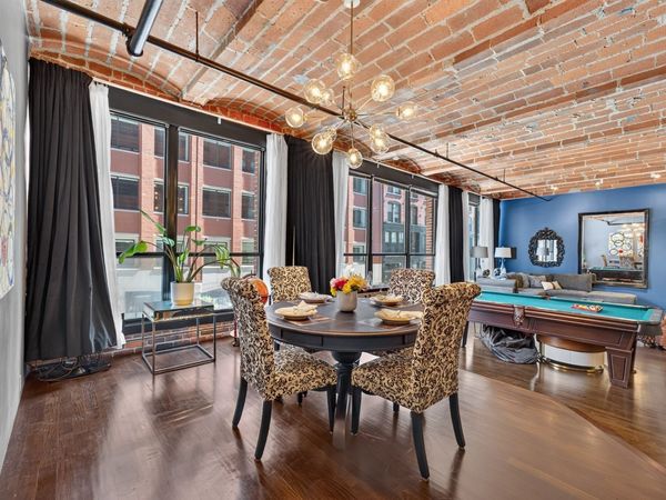 121 Beach, Unit 202, Boston, MA 02111