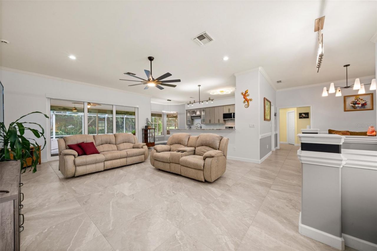 5092 Strafford Oaks Drive, Sebring, FL 33875 Photo