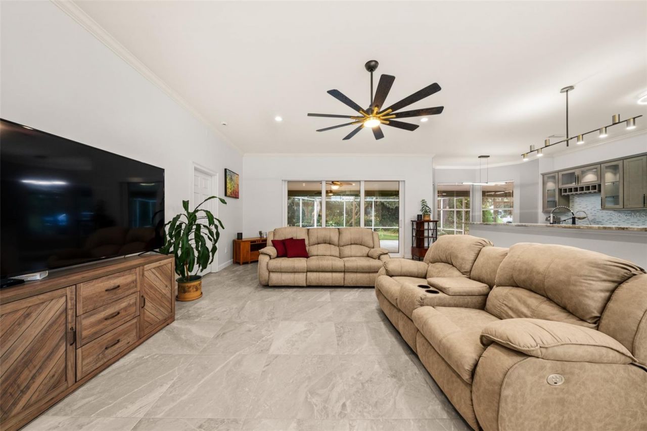 5092 Strafford Oaks Drive, Sebring, FL 33875 Photo