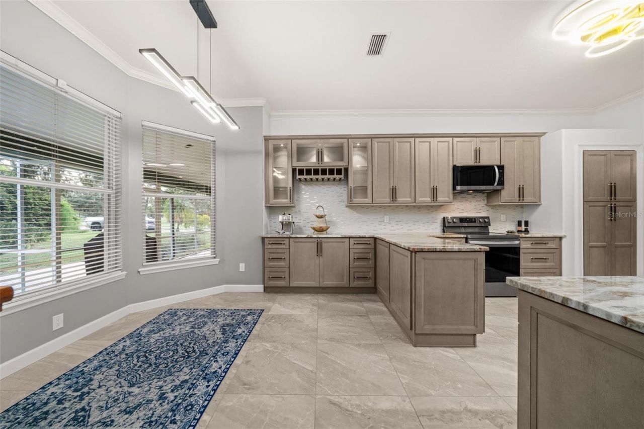 5092 Strafford Oaks Drive, Sebring, FL 33875 Photo