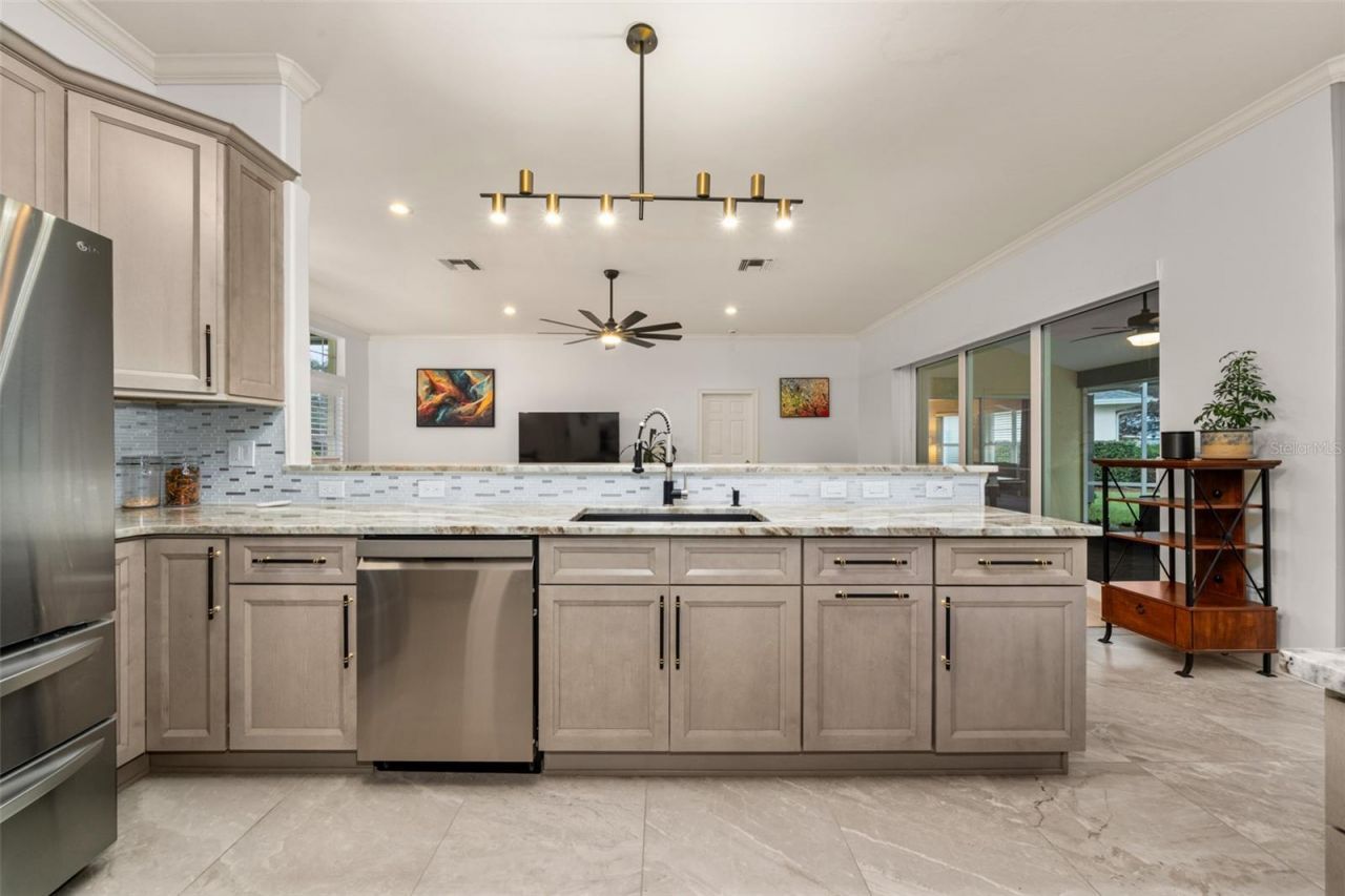 5092 Strafford Oaks Drive, Sebring, FL 33875 Photo