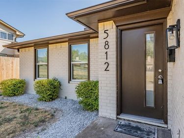5812 Regatta Circle, Dallas, TX 75232