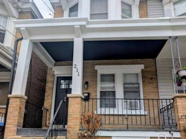 211 CHAIN STREET, NORRISTOWN, PA 19401