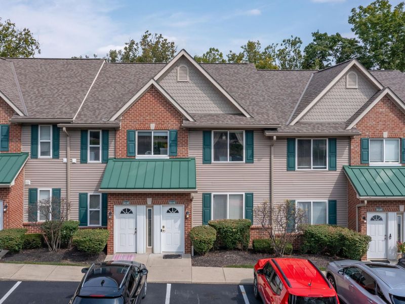 6334 Edgecreek Lane, Columbus, OH 43231 Photo 3