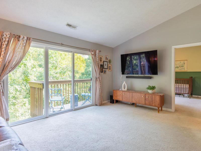 6334 Edgecreek Lane, Columbus, OH 43231 Photo 5